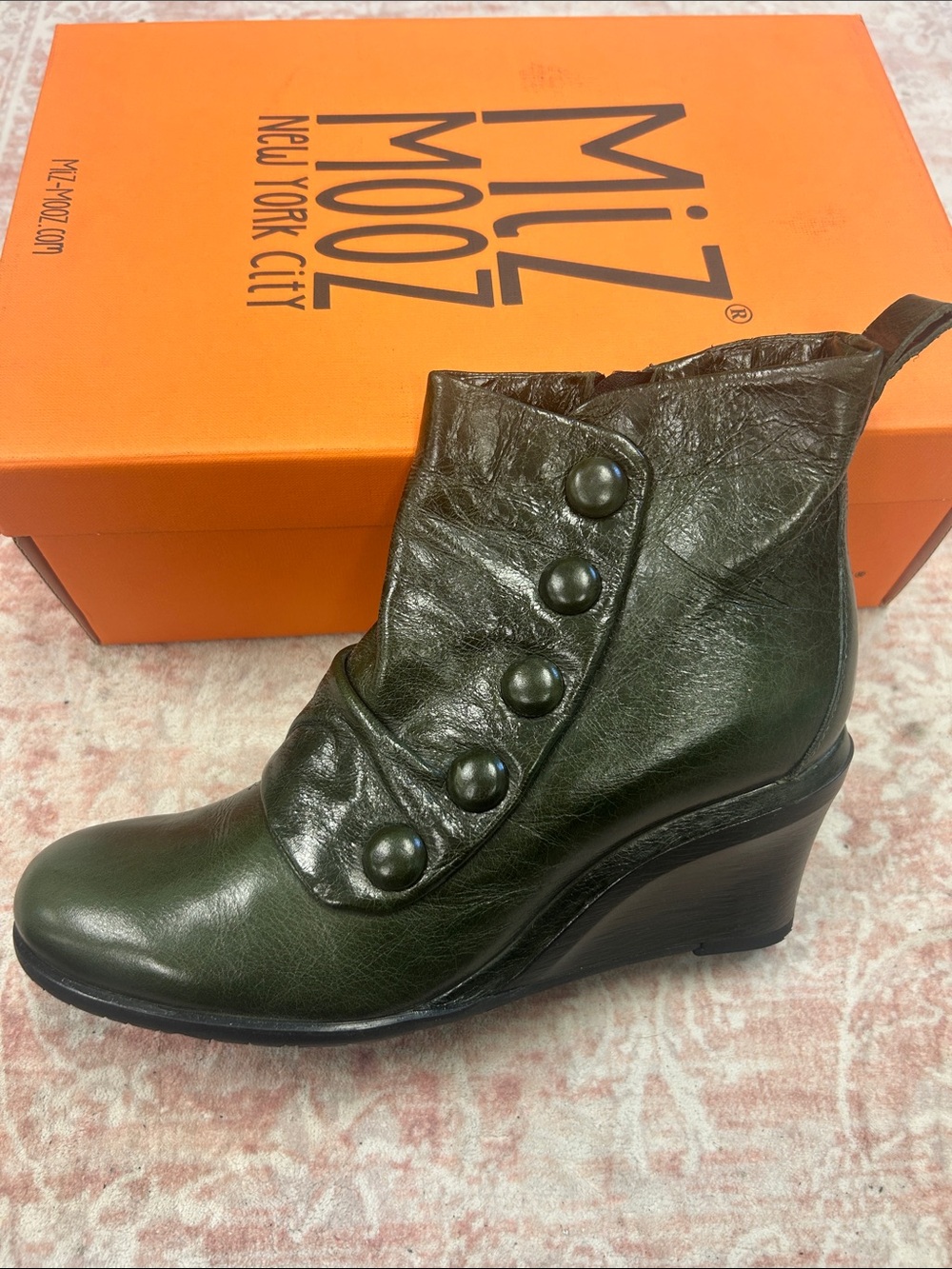 NIB Miz Mooz Dark Olive Leather Button-Front Wedge Ankle Boot